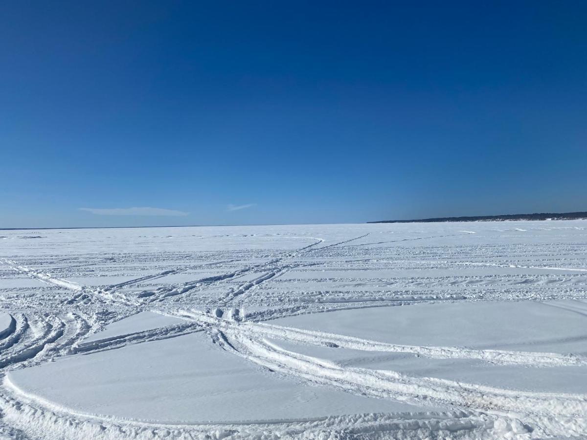 The Beachside Sylvan Beach Buitenkant foto